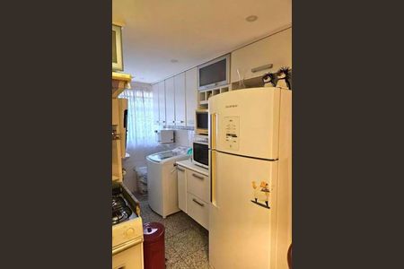 Apartamento à venda com 96m², 2 quartos e 1 vaga