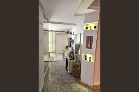 Apartamento à venda com 96m², 2 quartos e 1 vaga