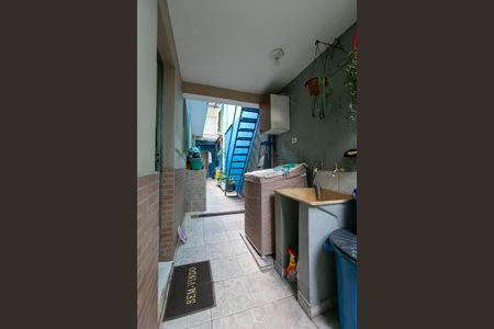 Casa à venda com 180m², 4 quartos e 2 vagas Casa à venda com 180m², 4 quartos e 2 vagasÁrea de Serviço 1