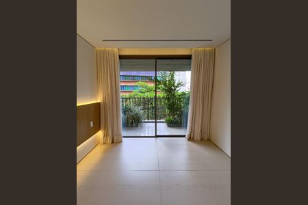 Apartamento à venda com 480m², 4 quartos e 4 vagas Apartamento à venda com 480m², 4 quartos e 4 vagasFoto 37