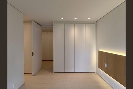 Apartamento à venda com 480m², 4 quartos e 4 vagas Apartamento à venda com 480m², 4 quartos e 4 vagasFoto 34