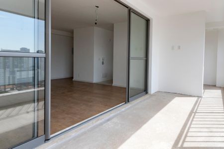 Apartamento à venda com 76m², 2 quartos e 1 vaga Apartamento à venda com 76m², 2 quartos e 1 vagaVaranda da Sala
