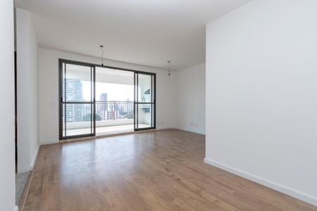 Apartamento à venda com 76m², 2 quartos e 1 vaga Apartamento à venda com 76m², 2 quartos e 1 vagaSala