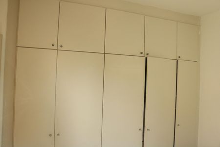Apartamento à venda com 170m², 3 quartos e 2 vagasQuarto 3