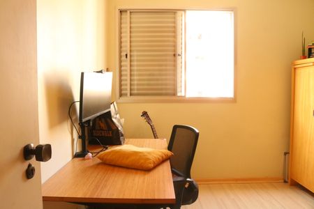 Apartamento à venda com 170m², 3 quartos e 2 vagasQuarto 2