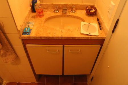 Apartamento à venda com 170m², 3 quartos e 2 vagasBanheiro Social