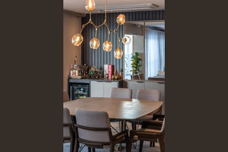 Apartamento à venda com 287m², 4 quartos e 6 vagas