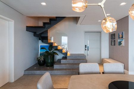 Apartamento à venda com 287m², 4 quartos e 6 vagas