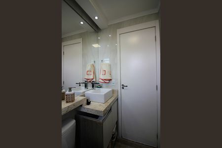 Apartamento à venda com 51m², 2 quartos e 1 vagaBanheiro Social