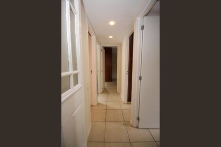 Apartamento à venda com 100m², 3 quartos e 1 vagaCorredor