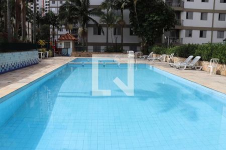 Apartamento à venda com 100m², 3 quartos e 1 vagaÁrea comum - Piscina