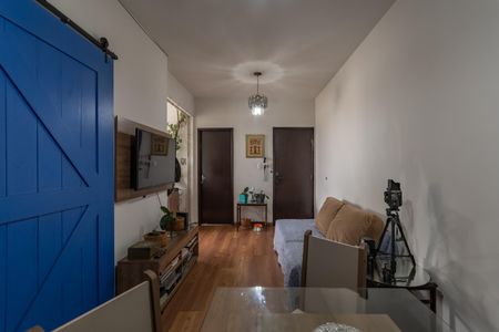Apartamento à venda com 71m², 3 quartos e 1 vaga Apartamento à venda com 71m², 3 quartos e 1 vagaSala