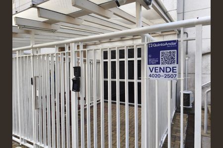 Apartamento à venda com 64m², 2 quartos e 2 vagas Apartamento à venda com 64m², 2 quartos e 2 vagasFachada + Plaquinha