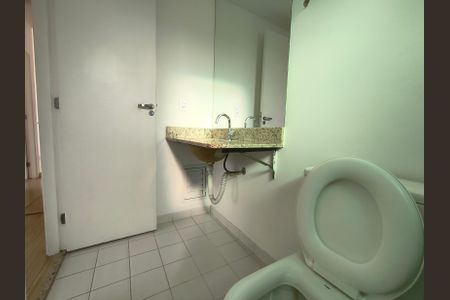 Apartamento à venda com 64m², 2 quartos e 2 vagas Apartamento à venda com 64m², 2 quartos e 2 vagasBanheiro Social