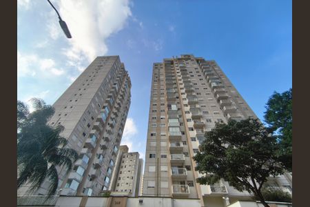 Apartamento à venda com 64m², 2 quartos e 2 vagas Apartamento à venda com 64m², 2 quartos e 2 vagasFachada