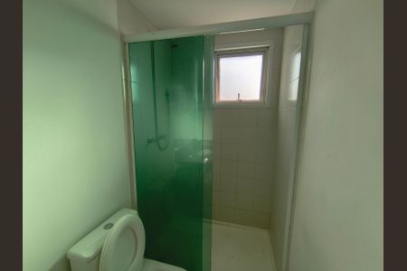 Apartamento à venda com 64m², 2 quartos e 2 vagas Apartamento à venda com 64m², 2 quartos e 2 vagasBanheiro da Suíte