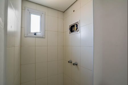 Apartamento à venda com 61m², 3 quartos e 1 vaga Apartamento à venda com 61m², 3 quartos e 1 vagaBanheiro da Suíte