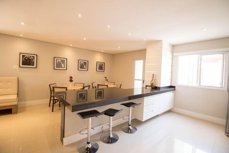 Apartamento à venda com 61m², 3 quartos e 1 vaga Apartamento à venda com 61m², 3 quartos e 1 vagaÁrea comum - Salão de festas