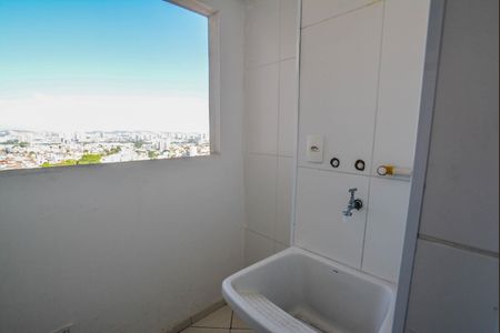 Apartamento à venda com 61m², 3 quartos e 1 vaga Apartamento à venda com 61m², 3 quartos e 1 vagaCozinha e Área de Serviço
