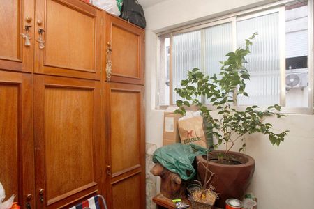 Apartamento à venda com 110m², 3 quartos e 1 vagaÁrea de Serviço + Despensa