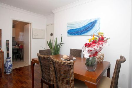 Apartamento à venda com 110m², 3 quartos e 1 vagaSala de Jantar