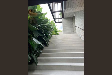 Casa à venda com 800m², 3 quartos e 6 vagas