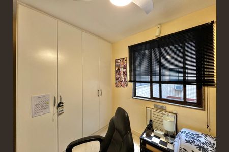 Apartamento à venda com 90m², 3 quartos e 2 vagas Apartamento à venda com 90m², 3 quartos e 2 vagasQuarto 2