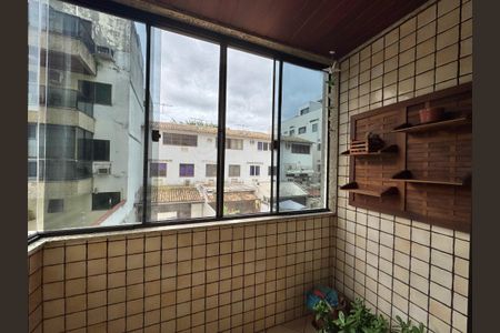 Apartamento à venda com 90m², 3 quartos e 2 vagas Apartamento à venda com 90m², 3 quartos e 2 vagasSuíte - Varanda