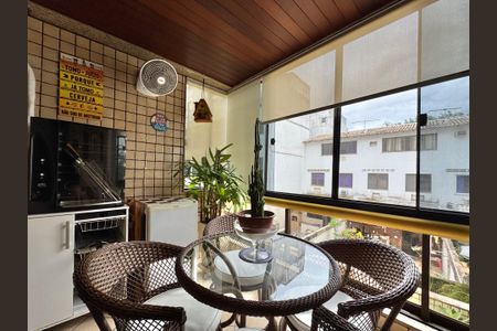 Apartamento à venda com 90m², 3 quartos e 2 vagas Apartamento à venda com 90m², 3 quartos e 2 vagasVaranda