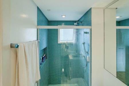 Apartamento à venda com 163m², 3 quartos e 3 vagas Apartamento à venda com 163m², 3 quartos e 3 vagasBanheiro da Suíte 2