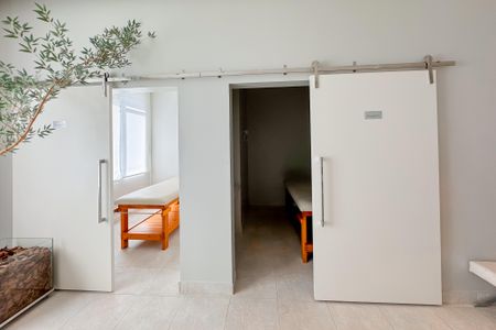 Apartamento à venda com 163m², 3 quartos e 3 vagas Apartamento à venda com 163m², 3 quartos e 3 vagasÁrea comum - Spa