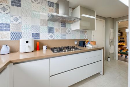 Apartamento à venda com 163m², 3 quartos e 3 vagas Apartamento à venda com 163m², 3 quartos e 3 vagasCozinha