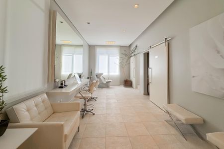 Apartamento à venda com 163m², 3 quartos e 3 vagas Apartamento à venda com 163m², 3 quartos e 3 vagasÁrea comum - Spa