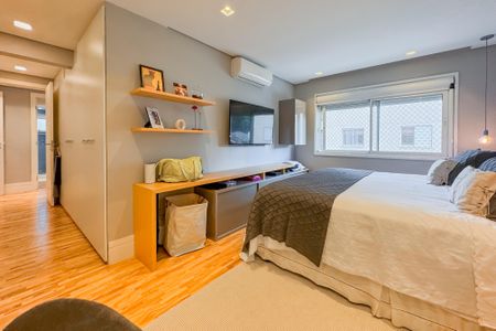 Apartamento à venda com 163m², 3 quartos e 3 vagas Apartamento à venda com 163m², 3 quartos e 3 vagasSuíte Master