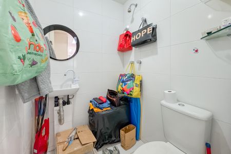 Apartamento à venda com 163m², 3 quartos e 3 vagas Apartamento à venda com 163m², 3 quartos e 3 vagasBanheiro de Serviço