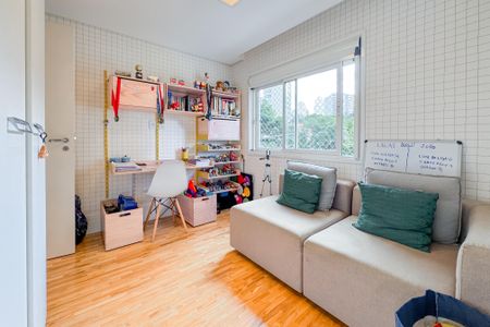 Apartamento à venda com 163m², 3 quartos e 3 vagas Apartamento à venda com 163m², 3 quartos e 3 vagasSuíte 2