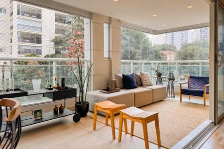 Apartamento à venda com 163m², 3 quartos e 3 vagas Apartamento à venda com 163m², 3 quartos e 3 vagasVaranda Sala