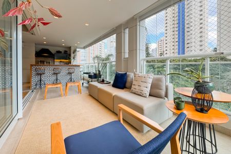 Apartamento à venda com 163m², 3 quartos e 3 vagas Apartamento à venda com 163m², 3 quartos e 3 vagasVaranda Sala