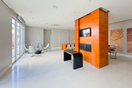 Apartamento à venda com 163m², 3 quartos e 3 vagas Apartamento à venda com 163m², 3 quartos e 3 vagasÁrea comum - Salão de Festas