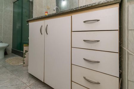 Casa à venda com 180m², 5 quartos e 2 vagasBanheiro - 1º andar 