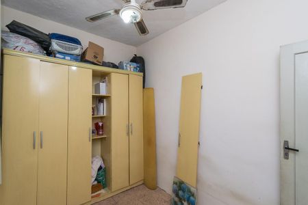 Casa à venda com 180m², 5 quartos e 2 vagasQuarto 2 - 1º andar 