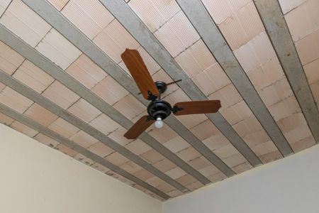 Casa à venda com 180m², 5 quartos e 2 vagasSala - 2º andar 