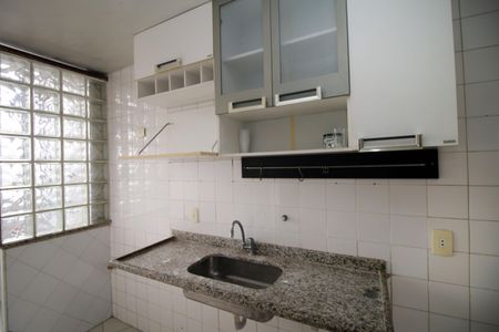Apartamento à venda com 68m², 2 quartos e 1 vagaCozinha