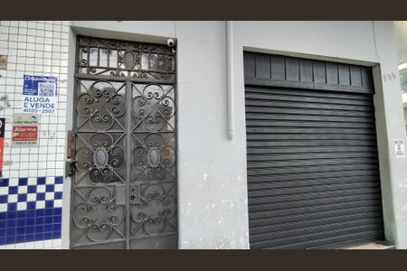 Apartamento à venda com 60m², 2 quartos e sem vaga Apartamento à venda com 60m², 2 quartos e sem vagaFachada e placa