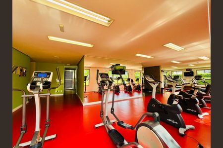 Apartamento à venda com 70m², 2 quartos e 2 vagas Apartamento à venda com 70m², 2 quartos e 2 vagasÁrea comum - Academia