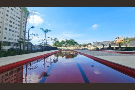 Apartamento à venda com 70m², 2 quartos e 2 vagas Apartamento à venda com 70m², 2 quartos e 2 vagasÁrea comum - Piscina