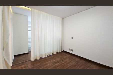 Apartamento à venda com 70m², 2 quartos e 2 vagas Apartamento à venda com 70m², 2 quartos e 2 vagasQuarto