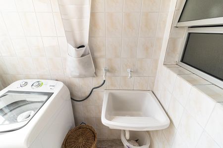 Apartamento à venda com 52m², 2 quartos e 2 vagasLavanderia