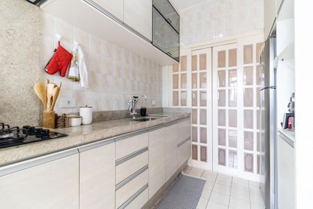 Apartamento à venda com 52m², 2 quartos e 2 vagasCozinha