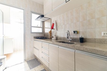 Apartamento à venda com 52m², 2 quartos e 2 vagasCozinha